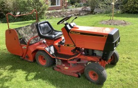 1990 Westwood T1200 Ride-On Mower