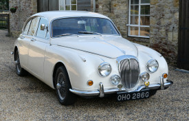 1968 Daimler V8 250 Saloon